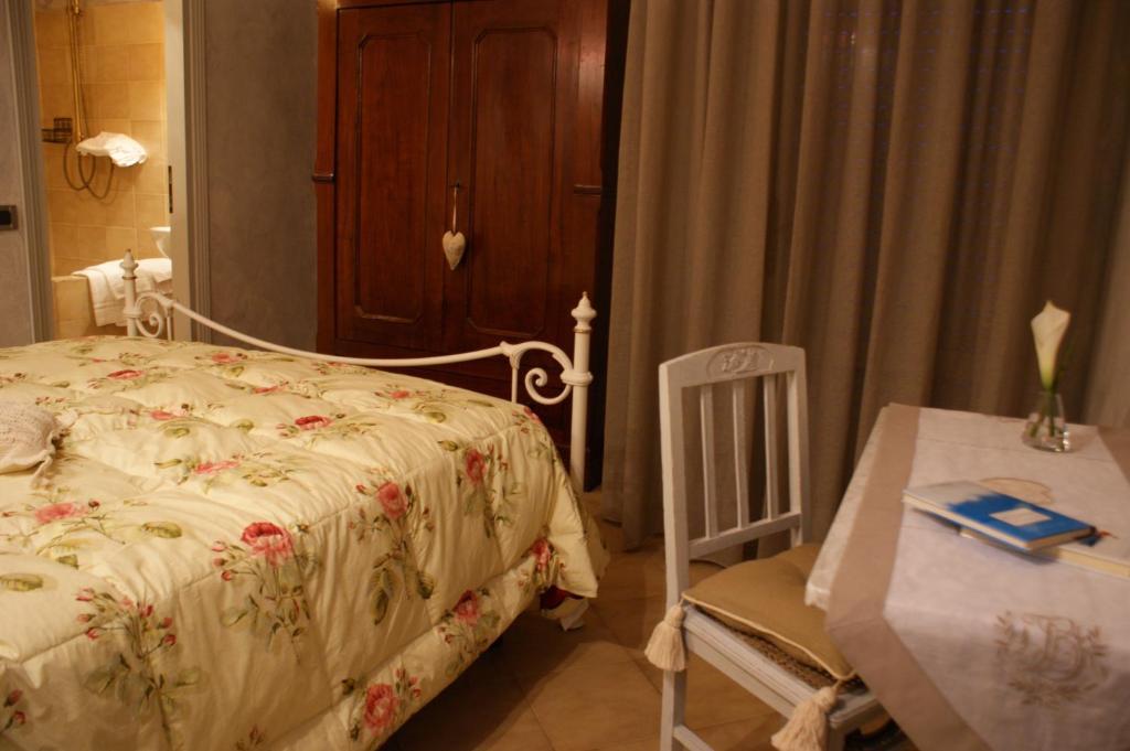 Hotel La Petite Maison Viareggio Quarto foto
